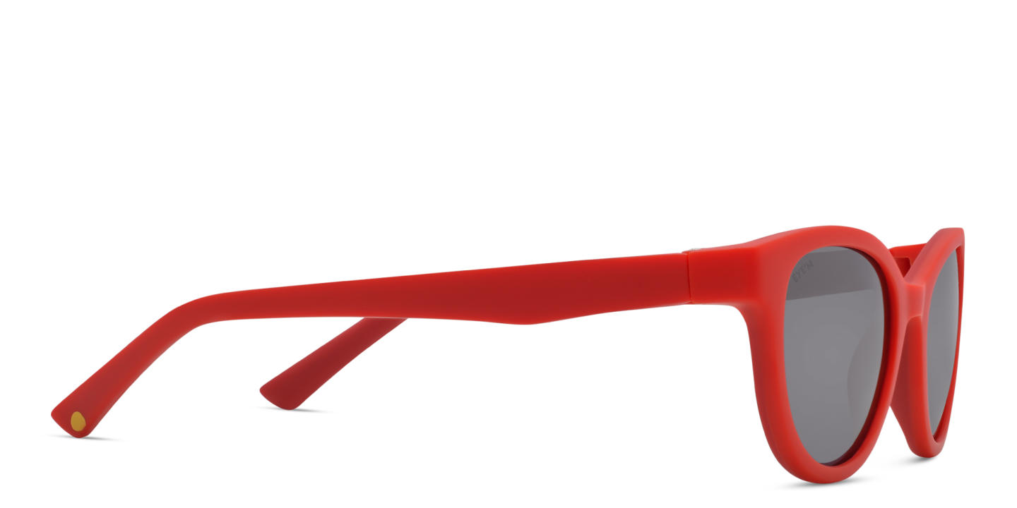 EYE'M Kids Cat Eye Sunglasses in Red – Product Photo 2