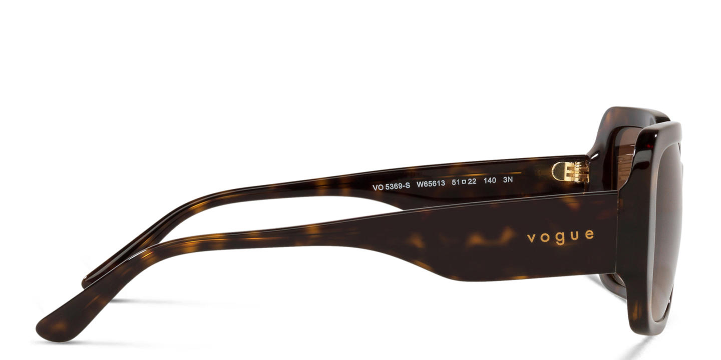 Vogue Eyewear Oversized Rectangle Sunglasses in Havana – Product Photo 2