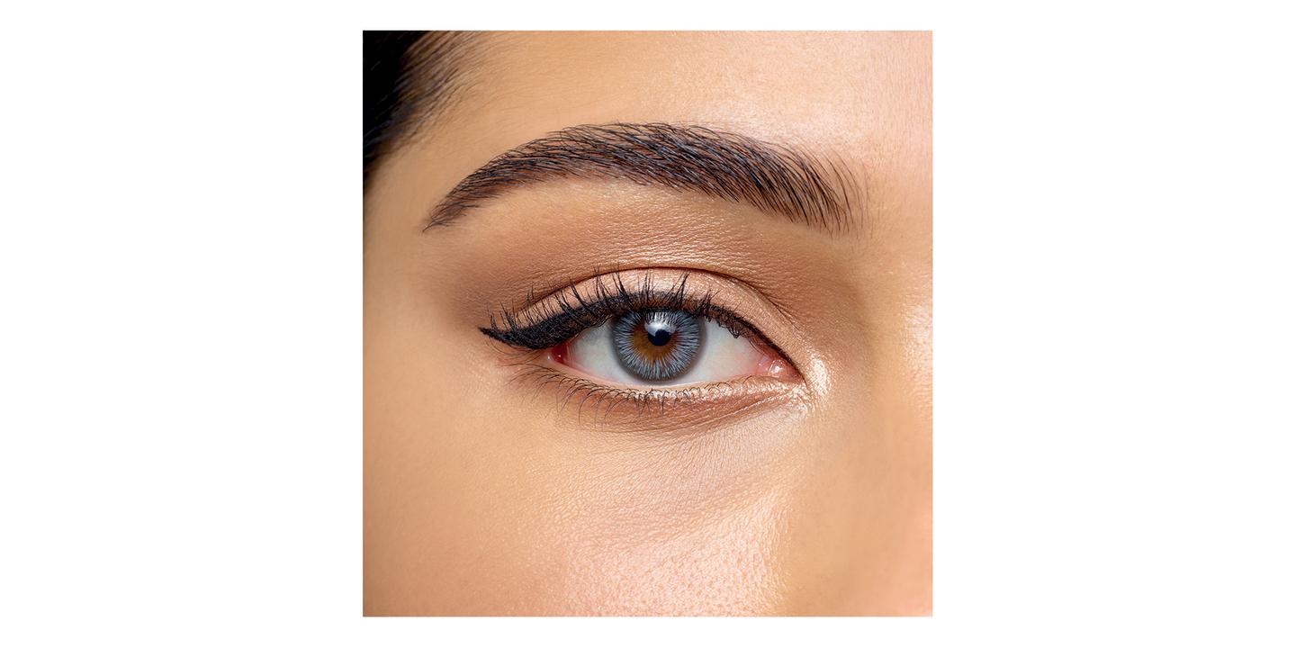 Shop ACUVUE 1-Day Define Fresh Color Contact Lenses - Blue in Blue online.