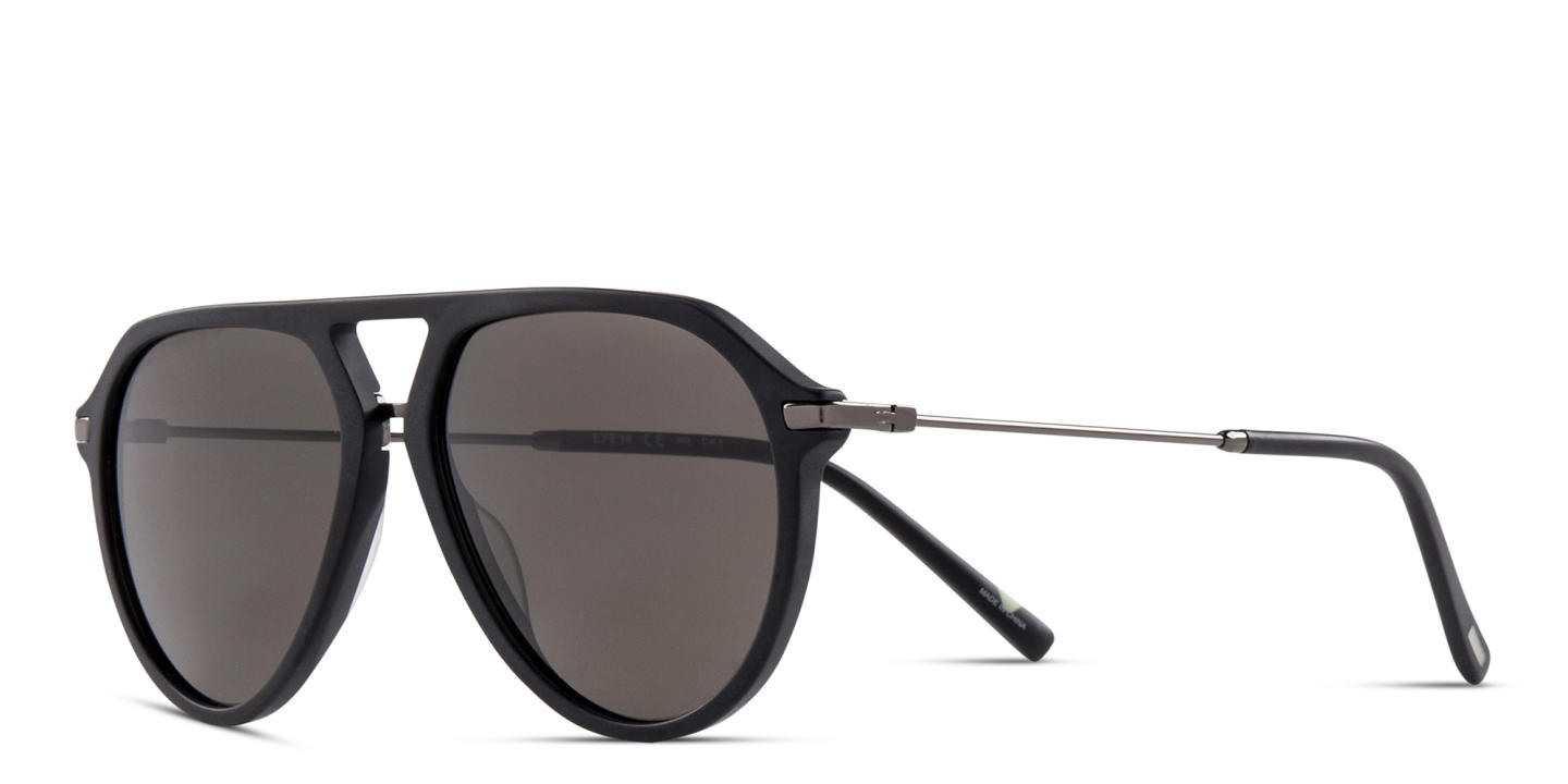 EYE'M Aviator Sunglasses in Black – Product Photo 4