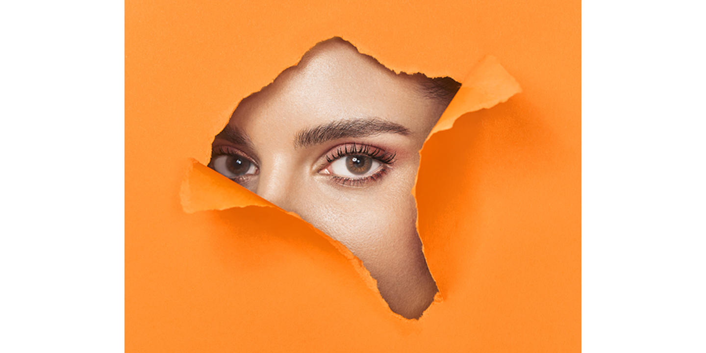DAYA 1-Day Color Contact Lenses in Pecan – Product Photo 3