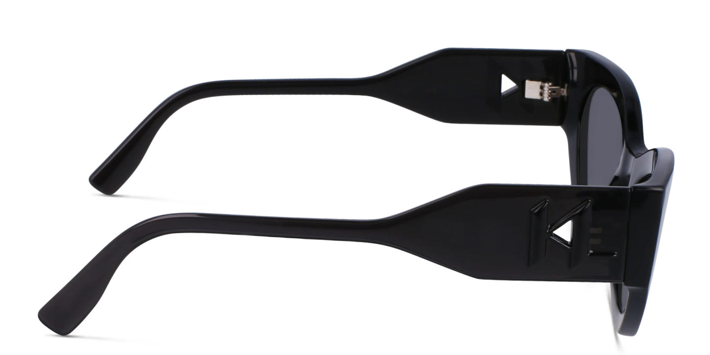 KARL LAGERFELD Cat-Eye Sunglasses in Grey – Product Photo 2