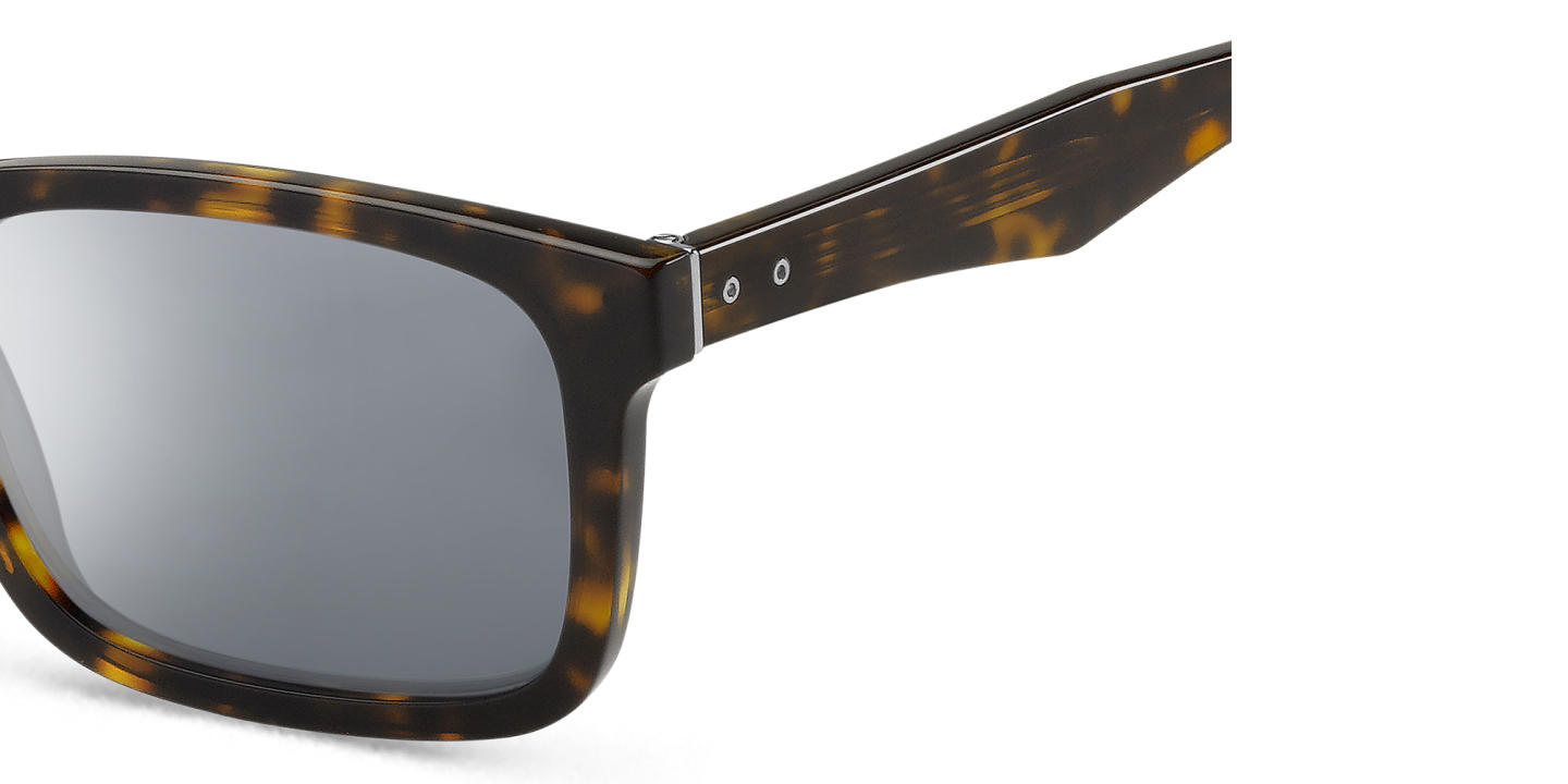 Tommy Hilfiger Logo Rectangle Sunglasses in Havana – Product Photo 2