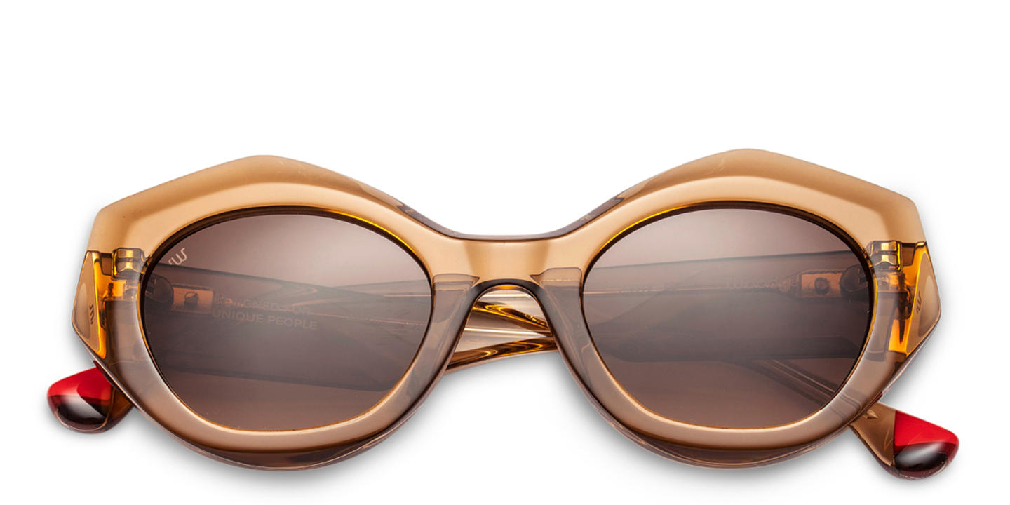 Woodys Gisele Butterfly Sunglasses in Transparent Brown – Product Photo 0