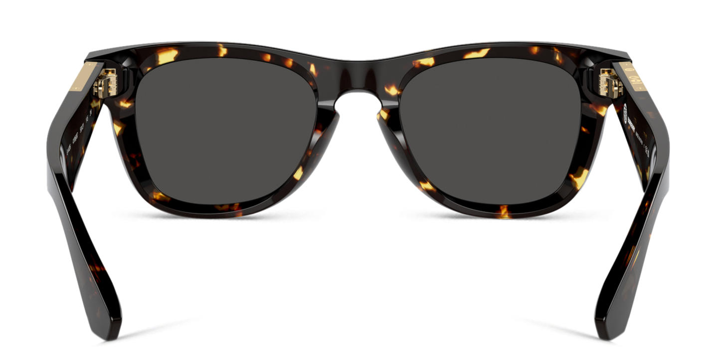 تسوق نظارات شمسية مربّعة بشعار العلامة للجنسين بربري بلون هافان داكن أونلاين.