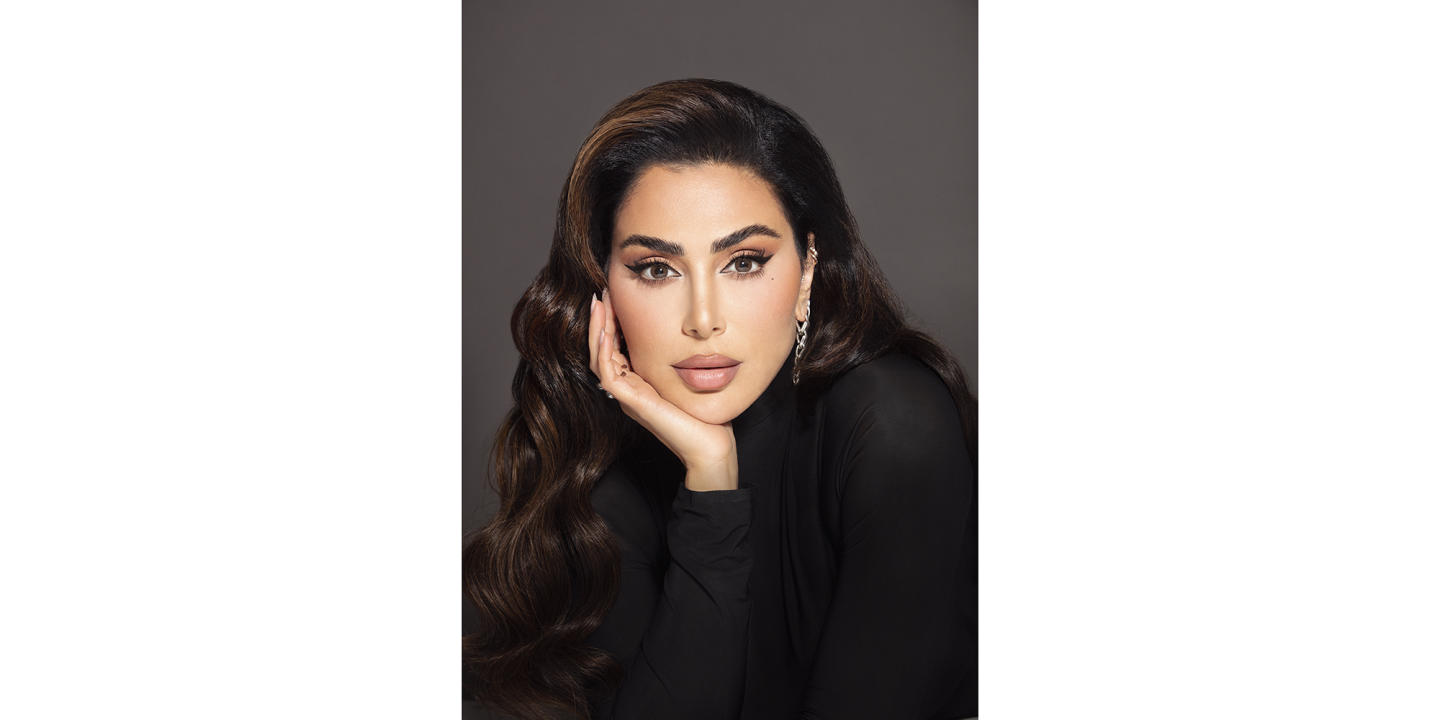 Shop DIVA Monthly Color Contact Lenses - Beton in Beton online.