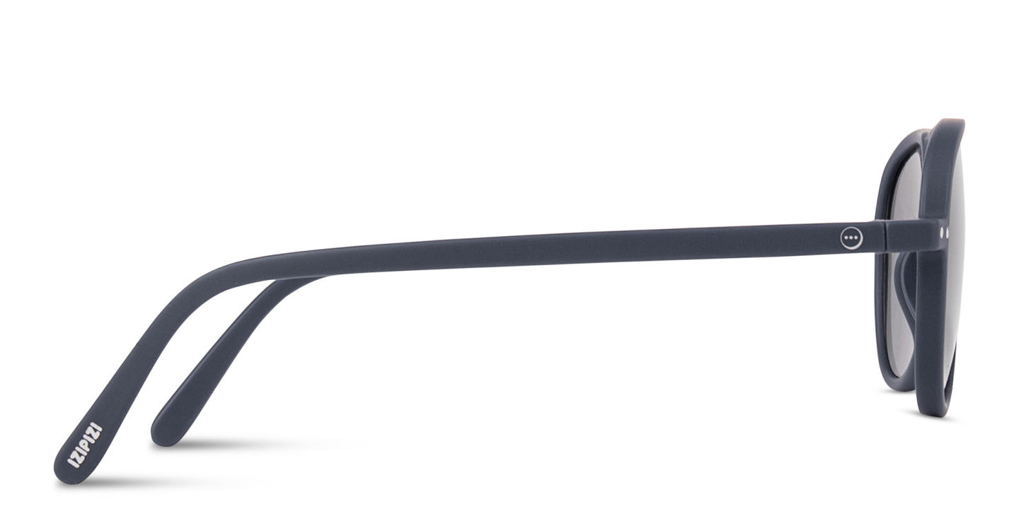 Izipizi Logo Unisex Aviator Sunglasses in Navy Blue – Product Photo 2