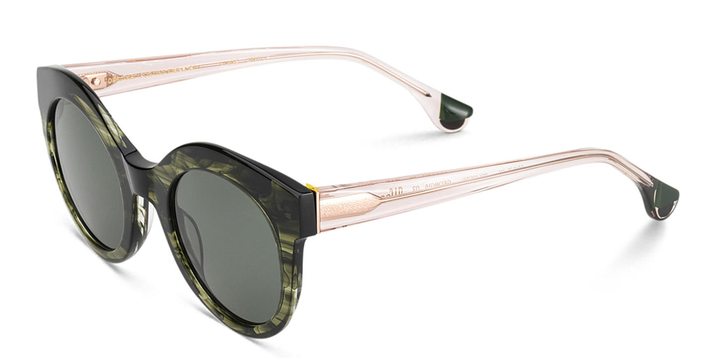 Woodys Georgia Round Sunglasses in Green – Product Photo 1