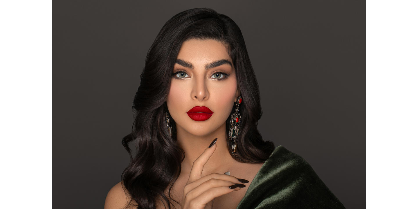 Shop Bella DIAMOND Monthly Color Contact Lenses - Breeze in Breeze online.