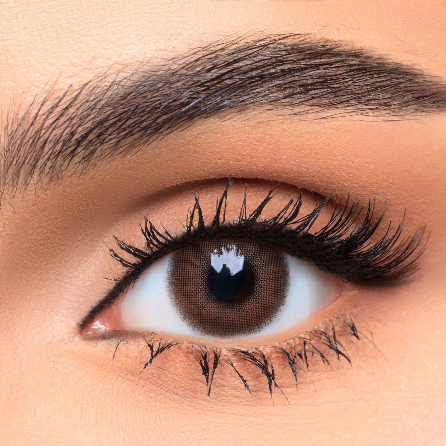 Shop AFLE 1-Day Color Contact Lenses - Blonde in Blonde online.