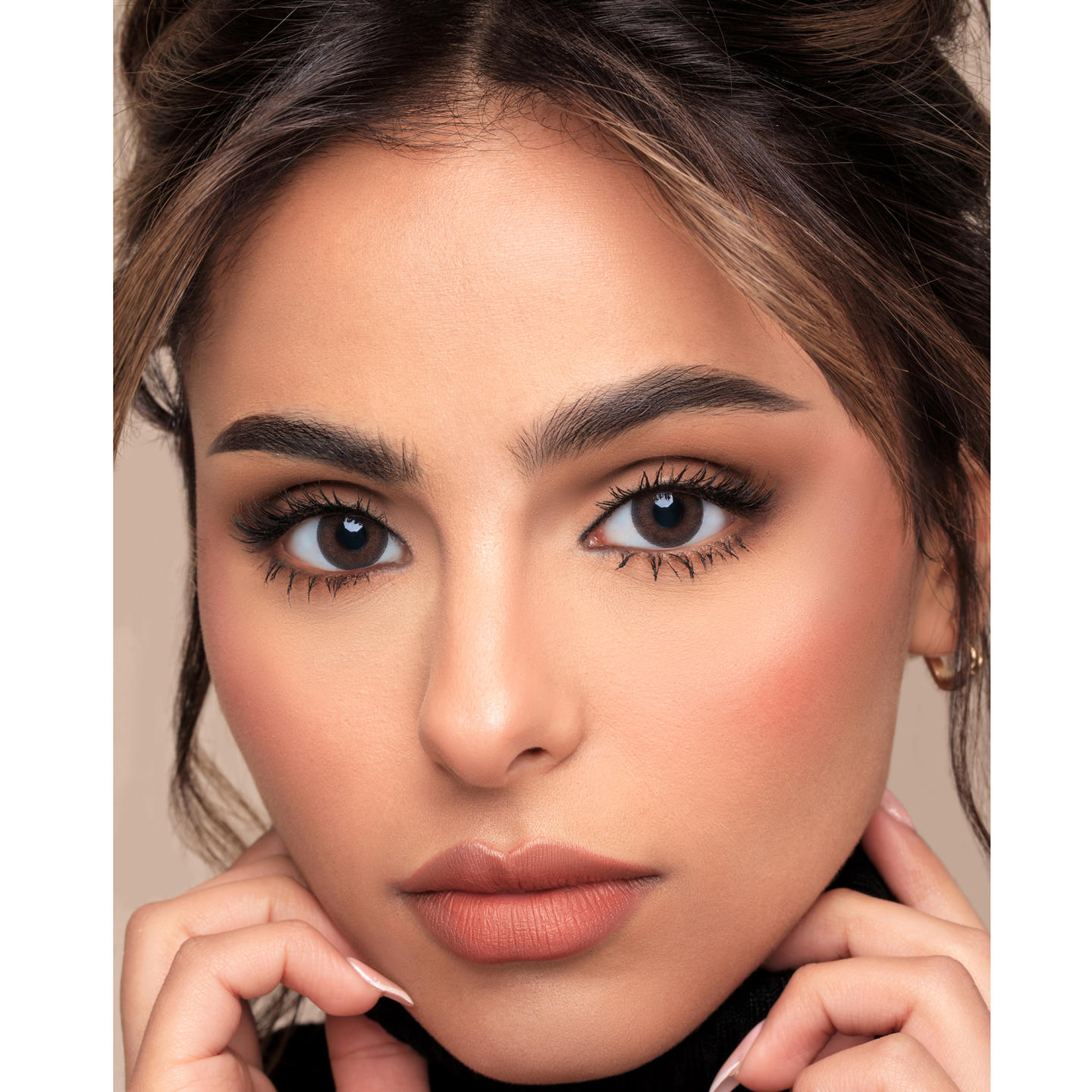 AFLE 1-Day Color Contact Lenses in Tobacco – Product Photo 1