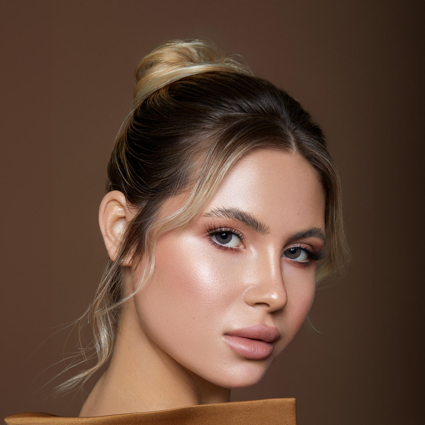 Shop Bella ELITE Monthly Color Contact Lenses - Saturn in Saturn online.