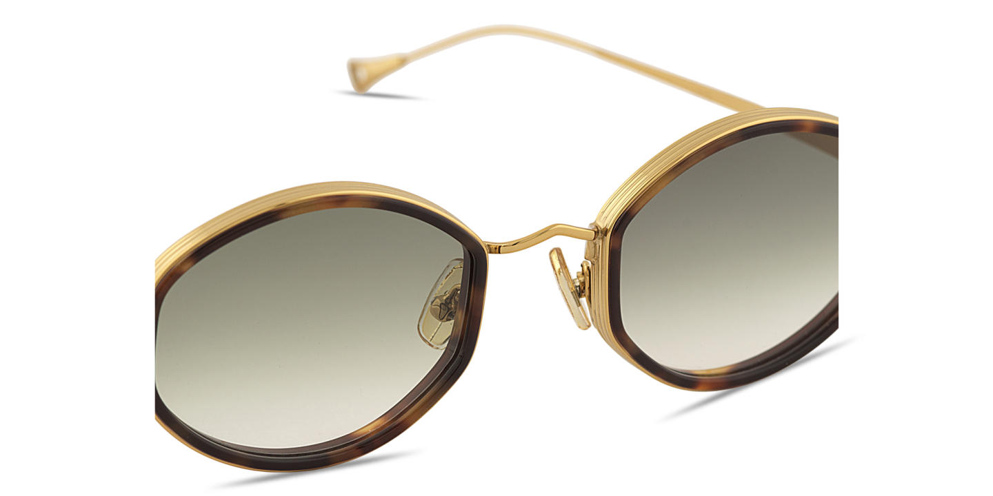 Eyepetizer Naomi Unisex Oval Sunglasses in Havana Gold – Product Photo 3