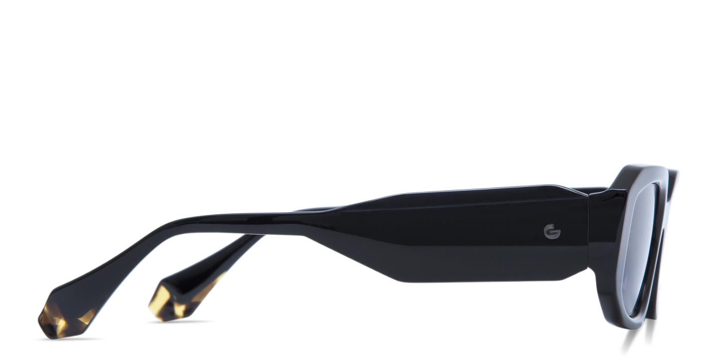 Shop GIGI STUDIOS Danielle Unisex Rectangle Sunglasses in Black online.