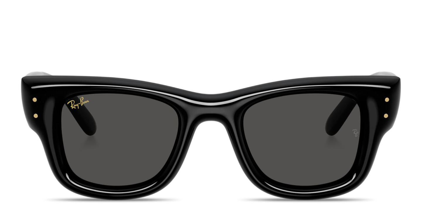 Shop Ray-Ban Wayfarer Puffer Unisex Square Sunglasses in Black online.