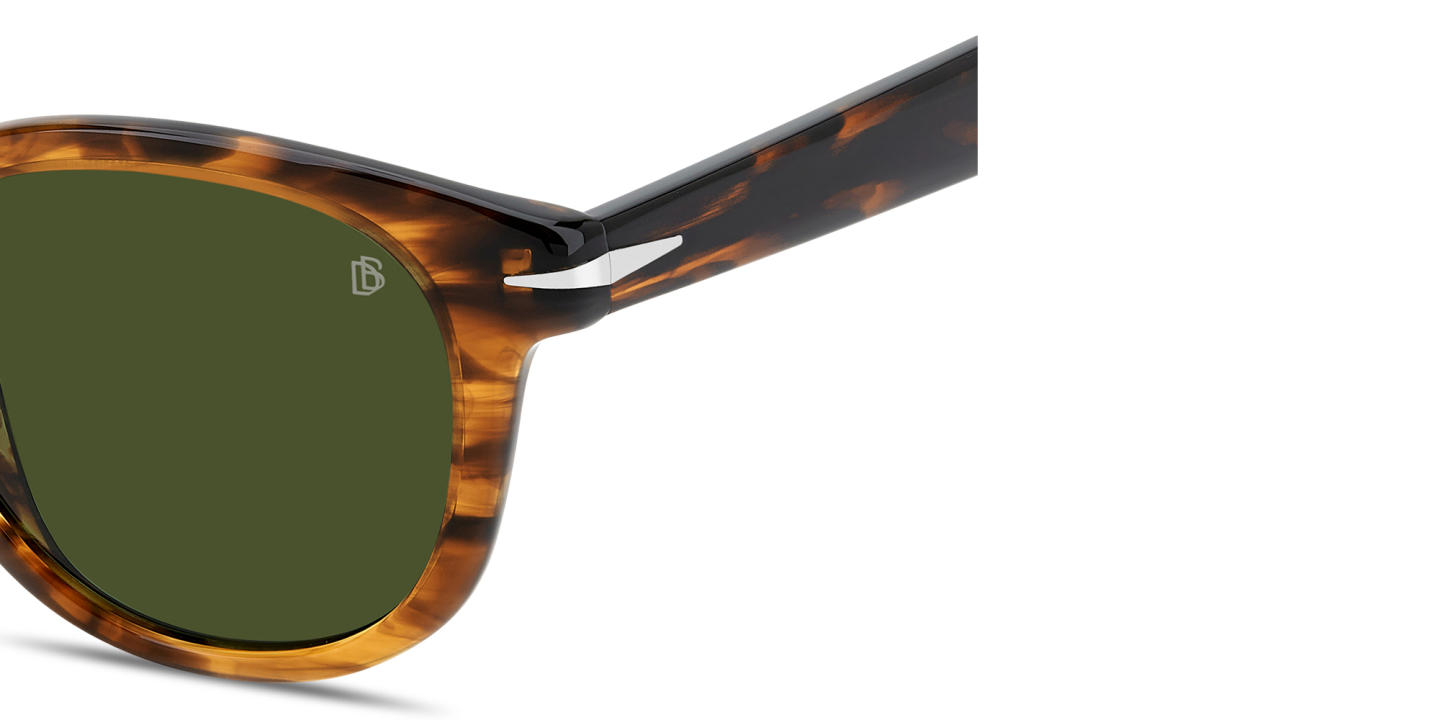 Shop DAVID BECKHAM Talisman Panthos Sunglasses in Brown Horn online.