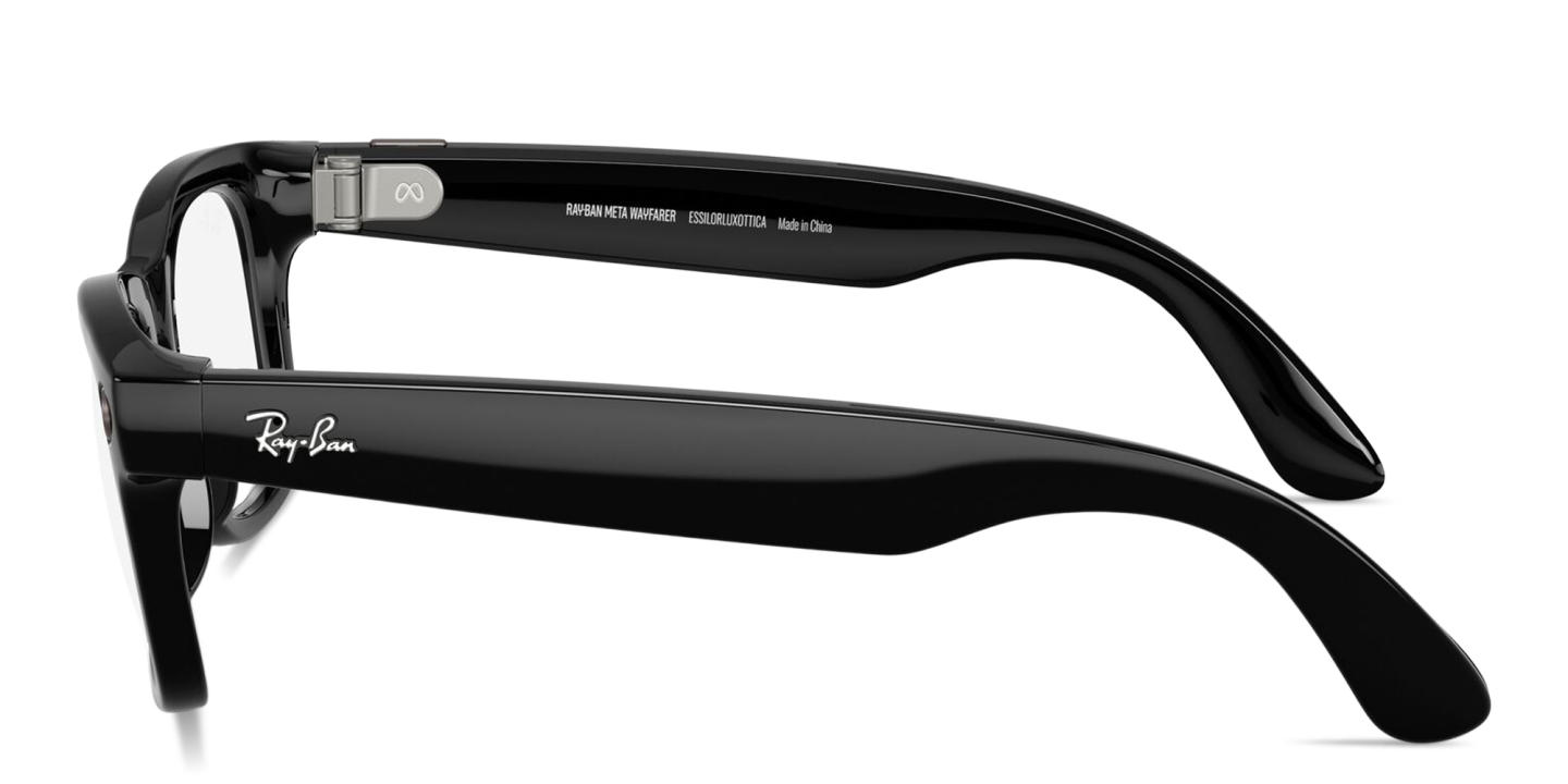 Ray-Ban Meta Wayfarer Transitions® Unisex Square Sunglasses in Shiny Black – Product Photo 4