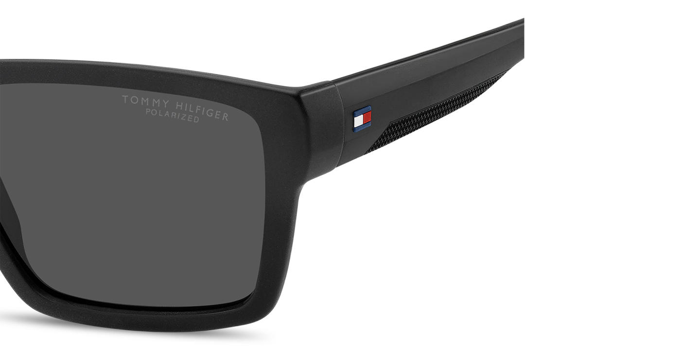 Shop Tommy Hilfiger Logo Square Sunglasses in Black online.
