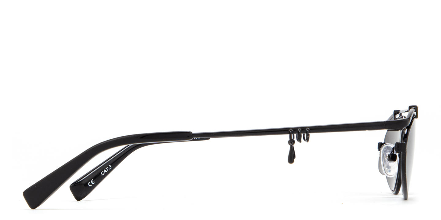 Shop TRICE Nori Irregular Sunglasses in Black online.