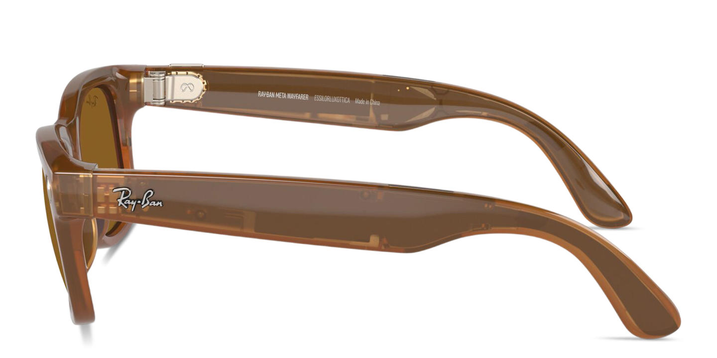 Shop Ray-Ban Meta Wayfarer Unisex Square Sunglasses in Shiny Caramel online.