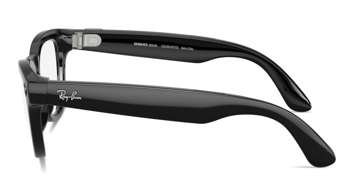 Shop Ray-Ban Meta Skyler Transitions® Unisex Cat-Eye Sunglasses in Shiny Black online.