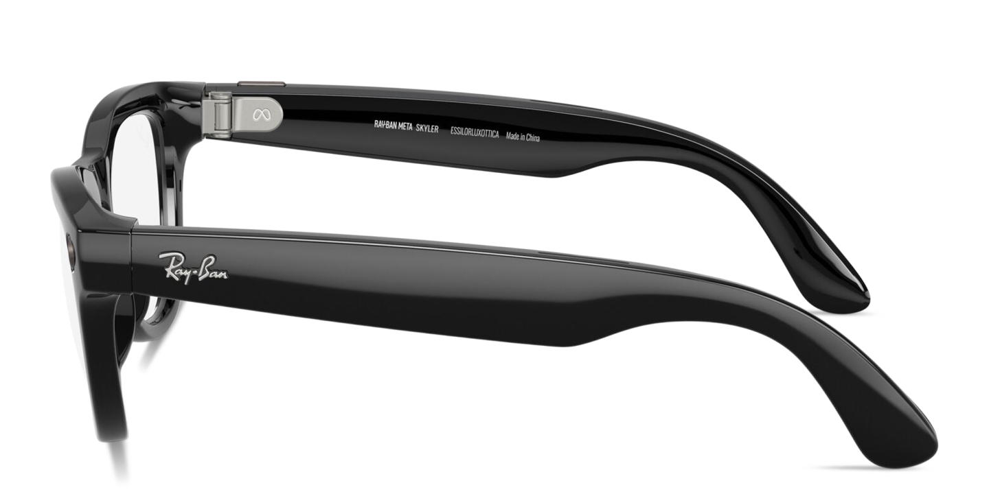 Shop Ray-Ban Meta Skyler Transitions® Unisex Cat-Eye Sunglasses in Shiny Black online.