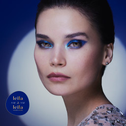 LEILA & LEILA Monthly Color Contact Lenses in Jasmine Moonlight Glow – Product Photo 2