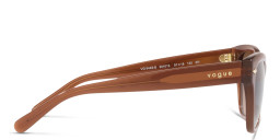 نظارات شمسية كات آي من فوغ آيوير بلون بني - صورة المنتج 3