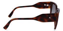 KARL LAGERFELD Rectangle Sunglasses in Tortoise – Product Photo 3