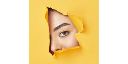 عدسات لاصقة ملوّنة للإستخدام الواحد - آش من دايا بلون آش - صورة المنتج 4