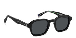 Tommy Hilfiger Square Sunglasses in Black – Product Photo 3