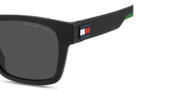 Tommy Hilfiger Logo Square Sunglasses in Matte Black – Product Photo 4