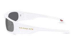 Shop Oakley Highland Unisex Rectangle Sunglasses in White online.