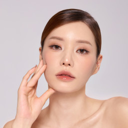 Shop Lensme Korean Style Monthly Colored Contact Lenses in Riva online.