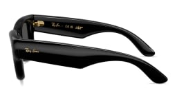 Shop Ray-Ban Wayfarer Puffer Unisex Square Sunglasses in Black online.